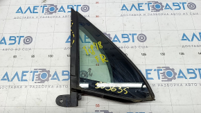 Door glass triangle front right VW Tiguan 18-24 torn seal, broken mount