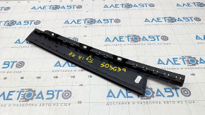 Door trim side rear right VW Tiguan 18-24 black gloss, scratches, crack in fastening