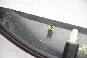 Rear right longitudinal rail trim Toyota Sequoia 08-16 black, broken fastener