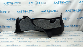 Left arch trim Dodge Challenger 09 - tears