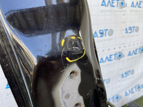 The central right body pillar Toyota Camry v70 18-24 is sawn off, pokes