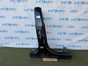 The central right body pillar Toyota Camry v70 18-24 is sawn off, pokes