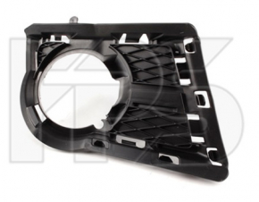 Bumper grille left VW Tiguan 09-11 prerest under fog lights