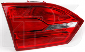 Light inside trunk lid right VW Jetta 11-14 USA DEPO