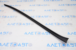 Windshield molding left Audi Q5 8R 09-17