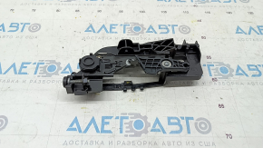 Front right door handle mechanism Dodge Challenger 09- cracked fastener