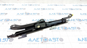 Driver's seat belt tensioner Audi A3 8V 15-16 4d