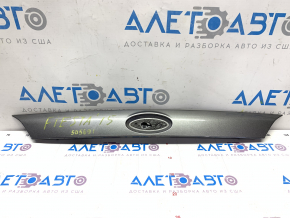 Ford Fiesta 11-19 4d trunk lid molding without emblem, broken mount