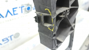 TV panel radiator Audi Q5 80A 18-24 2.0T broken fasteners