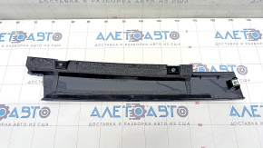 Door trim side front right GMC Terrain 18- peeling coating, scratches