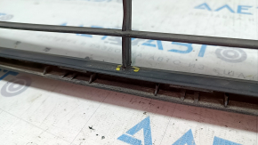 Front bumper grill lower Ford C-max MK2 13-18 usa structure, broken honeycombs, missing fragment