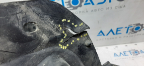Front right mudguard Ford Escape MK3 13-14 broken mount, cracks