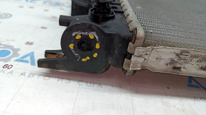 Radiator cooling water Ford C-max MK2 13-18 broken lower mounts