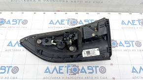 Light inside trunk lid left GMC Terrain 18-21 halogen