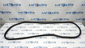 Rubber seal for the tailgate of the GMC Terrain 18-