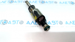Injector nozzle VW Passat b8 16-19 USA 2.0T