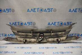 Radiator grill grill Mitsubishi Outlander 16-21 rest, sand, pokes
