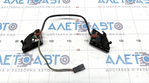 Audi A3 8V 15-16 steering wheel control buttons housing cracked