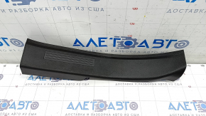 Door sill trim rear right GMC Terrain 18- black, scratches