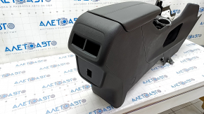 Console center armrest and cup holders GMC Terrain 18 - black leather, under the air duct, scratches, bumps on chrome, peeling coating
