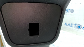 Console center armrest and cup holders GMC Terrain 18 - black leather, under the air duct, scratches, bumps on chrome, peeling coating