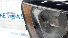 Headlight front right VW Passat b8 16-19 USA bare halogen, fogged up