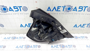 Light outer wing right GMC Terrain 18-21 halogen, scratch