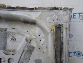 Audi A3 8V 15-20 4d FWD trunk trough white dented, tears