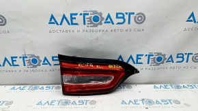 Inner taillight trunk lid left Jeep Cherokee KL 14-18 pre-rest, broken guide, scratches