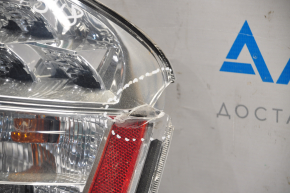 Right headlight Toyota Prius 20 06-09 rest, crack, missing fragment