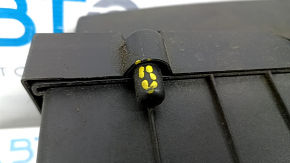 Air filter housing VW CC 08-17 cracks in fasteners