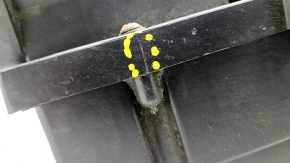 Air filter housing VW CC 08-17 cracks in fasteners
