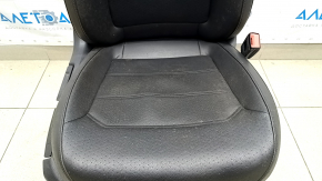 Passenger seat VW Passat b8 16-19 USA with airbag, mechanical, black leather, driftwood, dry-cleanable