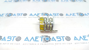 High Pressure Fuel Injector Mounting Bracket Toyota Venza 21-