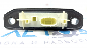Button for opening the trunk door with illumination of the number Toyota Venza 21- keyless
