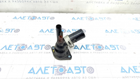 Thermostat housing cover Toyota Venza 21- with sensor