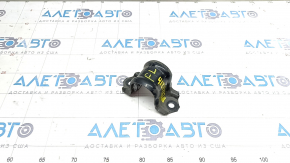 Front stabilizer mounting bracket left Toyota Venza 21-