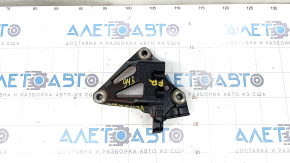 Engine mount bracket right Toyota Venza 21- on the engine