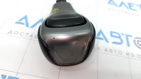 Gear knob Jeep Cherokee KL 14 - leather, gray overlay, coating defect, scratch