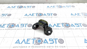 Rear stabilizer mounting bracket right Toyota Venza 21- upper
