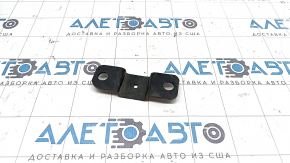 Rear stabilizer mounting bracket right Toyota Venza 21- lower