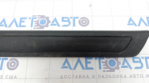 Door sill trim front right Dodge Durango 11- black, no chrome, scratches