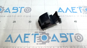 Rear right window lift control Toyota Venza 21-
