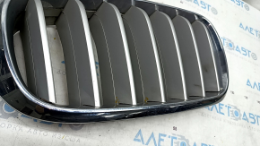 Radiator grill nostril right BMW X5 F15 14-18 Pure Excellence, sand cracks