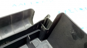 Cover of the fuse box under the hood VW Jetta 11-18 USA broken fasteners, cracked
