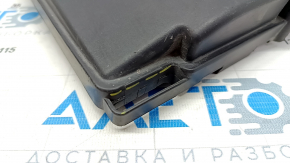 Cover of the fuse box under the hood VW Jetta 11-18 USA broken fasteners, cracked
