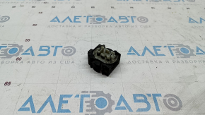 Upper Right Radiator Mount BMW X5 F15 14-18