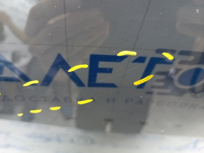 Glass of the front left door Hyundai Kona 18-23 scratch