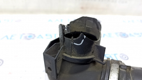 Air duct on the BMW F30 12-16 N20 manifold, cracks