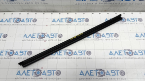 Glass seal inner door rear left Hyundai Kona 18-23